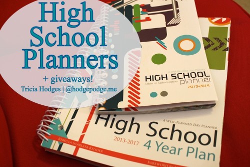 Well Planned Day High School 4 Year Planner and High School Planner Reviews at www.hodgepodge.me #homeschool